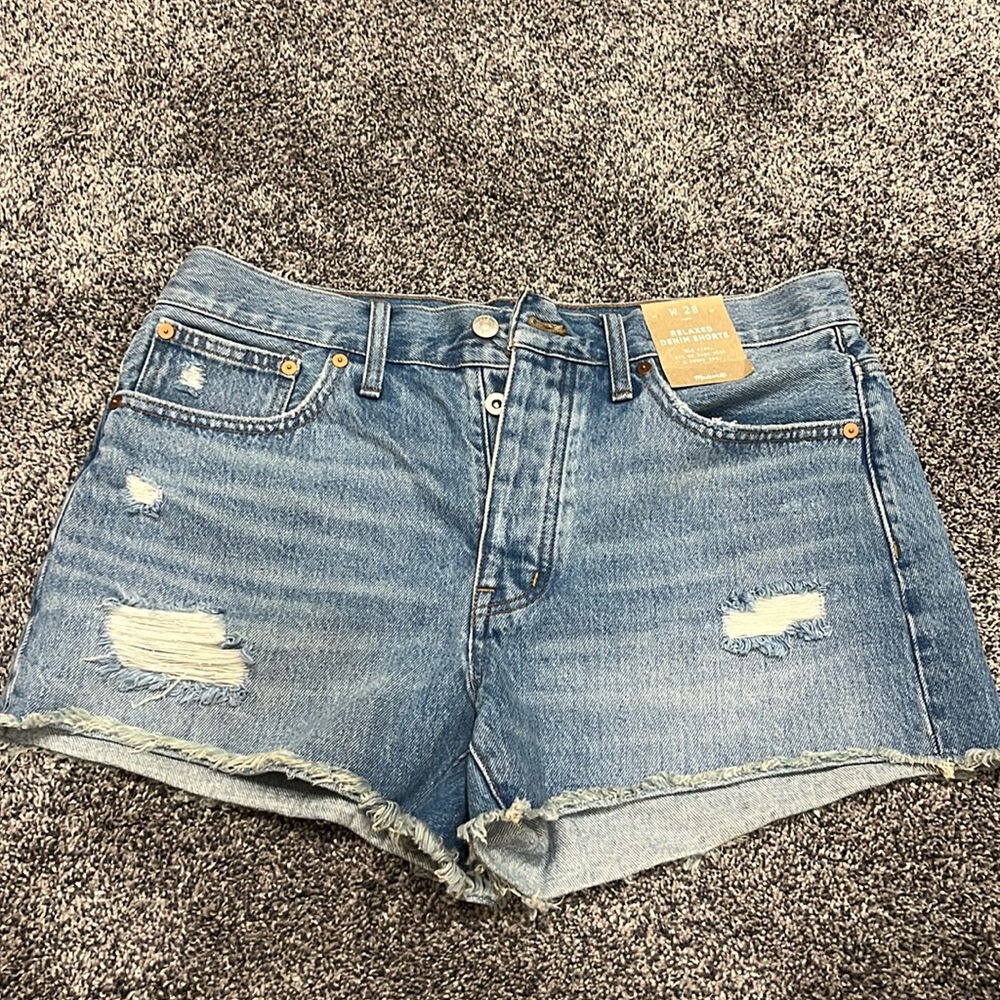 Madewell Relaxed Denim Shorts in Renfield Wash Destructed Edition ND697 NWT